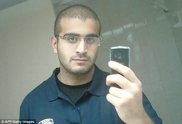 Tên Omar Mateen được phiến quân IS ca ngợi trong đoạn video. (Ảnh: AFP/Getty)