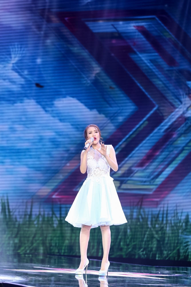 Minh Thư g&acirc;y b&atilde;o ở tập 2 v&ograve;ng Tranh đấu The X-Factor khiến BGK nể phục