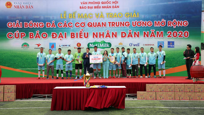 giai-nhi