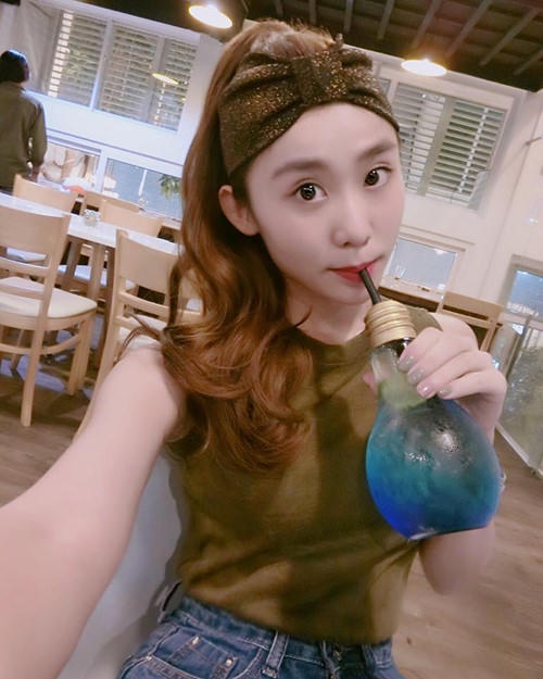 Cô gái xinh đẹp Huỳnh Minh Thương. Ảnh FBNV.