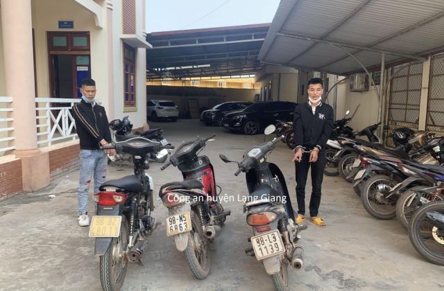 Bắc Giang: Bắt hai