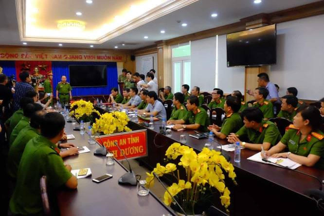 Công an Bình Dương họp báo vụ 3 người bị sát hại