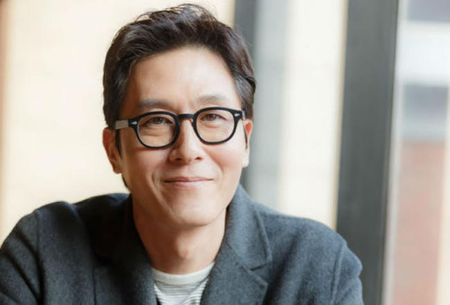 Tài tử điện ảnh Kim Joo Hyuk đã qua đời vì tai nạn giao thông.