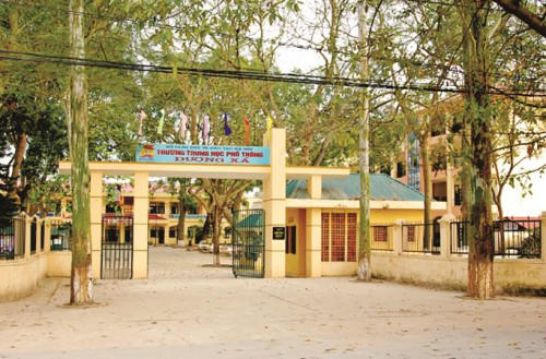 Trường THPT Dương Xá.