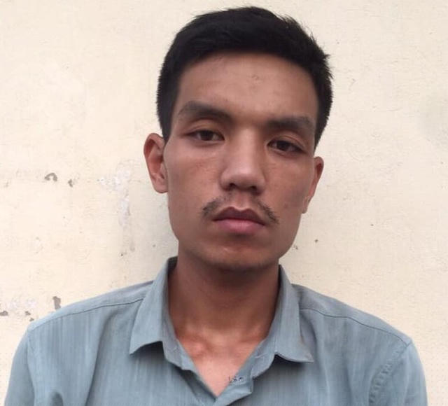 Thuấn tại cơ quan công an.