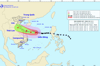 Bão số 13 áp sát đất liền các tỉnh miền Trung