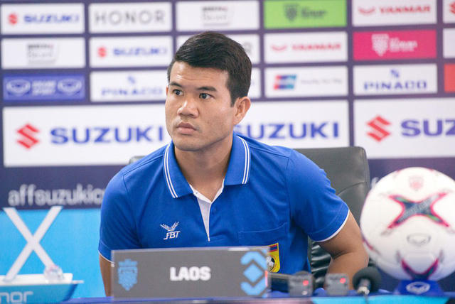 Đội trưởng đội tuyển Lào, Thothilath Sibounhuang thừa nhận là người hâm mộ cuồng nhiệt của đội tuyển Việt Nam.
