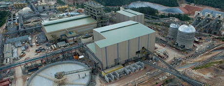 Còn đây là mỏ vàng lộ thiên Pueblo Viejo tại nước Cộng hòa Dominica, cách thủ đô Santo Domingo 60 dặm về phía bắc.