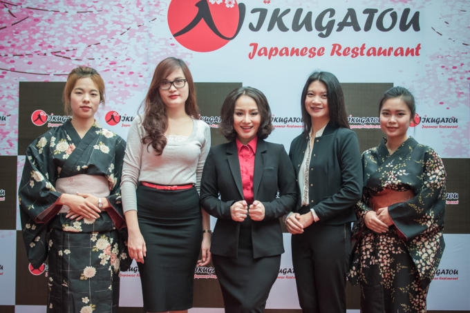 Thu Phượng đã mất nhiều công sức, thời gian nghiên cứu về ẩm thực Nhật Bản rồi mới quyết định