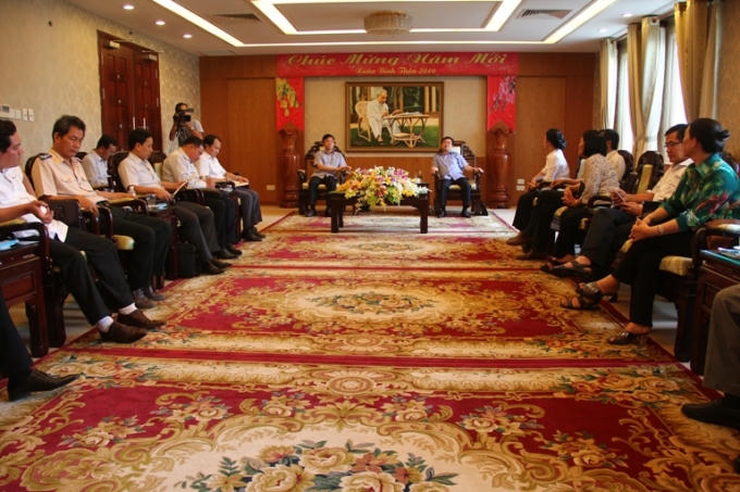 Nhiều lãnh đạo chủ chốt của Tỉnh Kiên Giang làm việc cùng Đoàn.