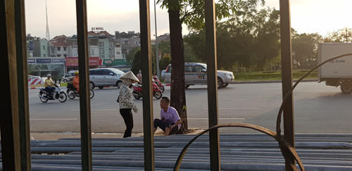Anh T và đồng nghiệp TRUNG NINH