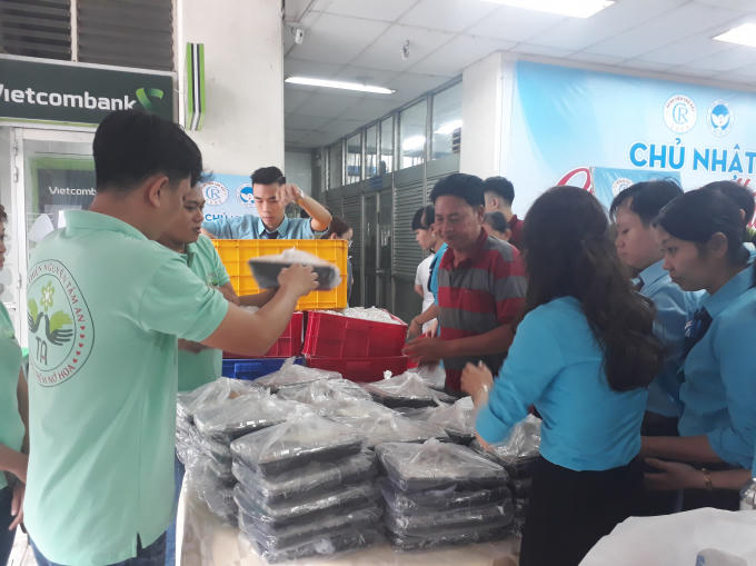 Vui vẻ đem đến niềm vui cho người bệnh.
