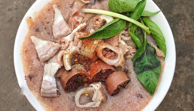 Cháo lòng là món cháo được nhiều người Việt ưa thích.