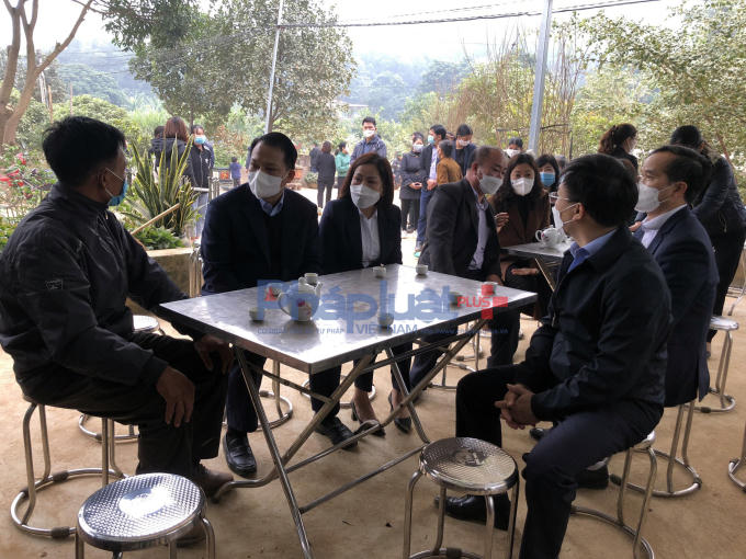 499944d77be9b1b7e8f8