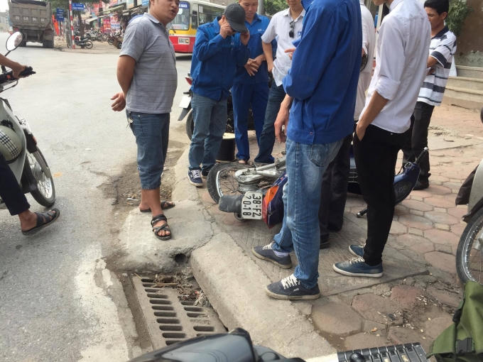 Tình trạng chiếc xe máy sau khi xảy ra tai nạn.