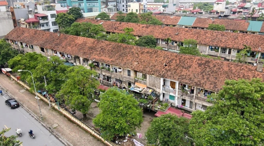 Khu tập thể 3 tầng trên đường Lê Hồng Phong, phường Hà Đông. Ảnh: Lê Quân