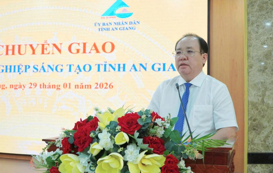 Phó Chủ tịch Thường trực UBND tỉnh An Giang Nguyễn Thanh Phong phát biểu tại buổi lễ.