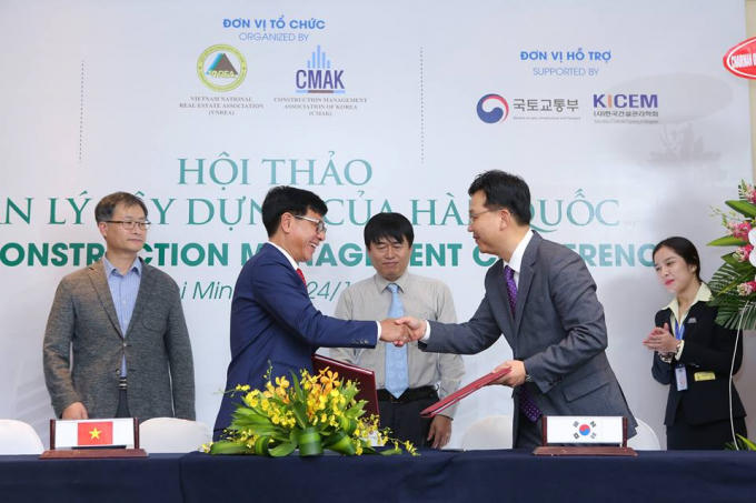 Tập đoàn Hoàng Quân tiến hành ký kết cùng CMAK