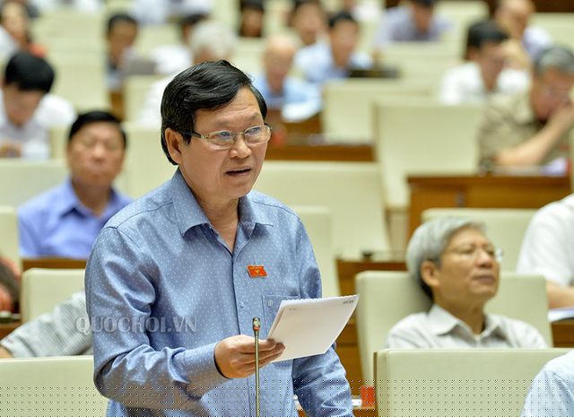 Đại biểu Tô Văn Tám (đoàn Kon Tum)