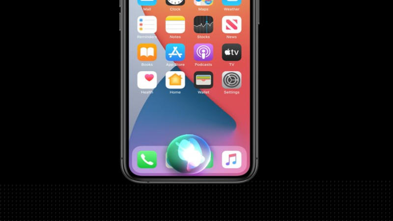 Siri trên iOS 14 có khả năng dịch thuật tương tự Google Translate. Người dùng sử dụng 2 ngôn ngữ khác nhau vẫn có thể trò chuyện cả bằng âm thanh lẫn chữ viết. Trước mắt, sẽ có 11 ngôn ngữ được hỗ trợ.