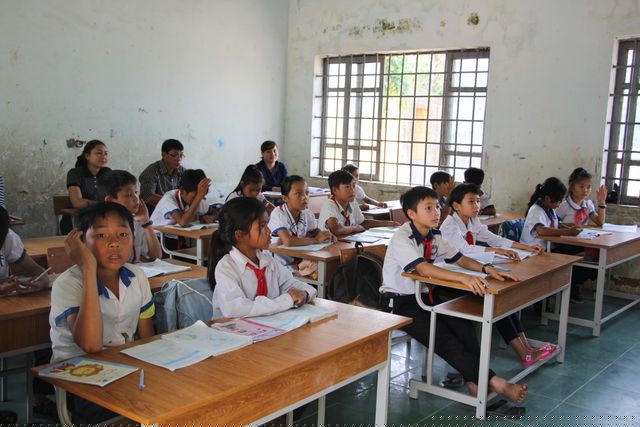Giáo viên hợp đồng có đủ điều kiện tại Đắk Lắk đang được xem xét tuyển dụng đặc cách (ảnh minh họa).
