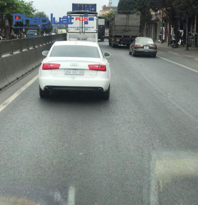 Những chiếc xe mang biển số "Tiến lên" được coi là đem lại may mắn cho gia chủ