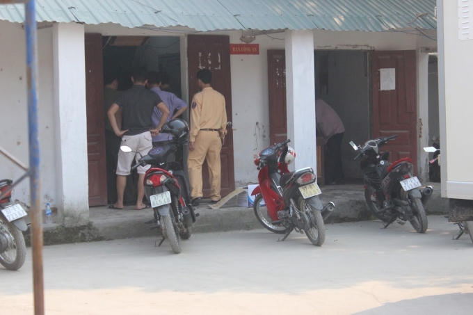 Nghệ An: Thót tim cảnh công an rượt đuổi đối tượng, nghi nhiễm HIV khống chế 3 con tin