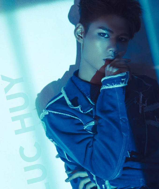 Lục Huy sinh năm 1997 sẽ là giọng ca chính và dancer chính