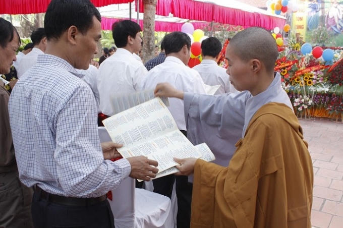 H&agrave; Nội: Phật tử