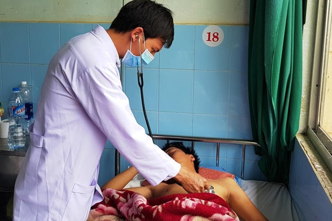 Do được cấp cứu kịp thời nên nạn nhân may mắn thoát chết.