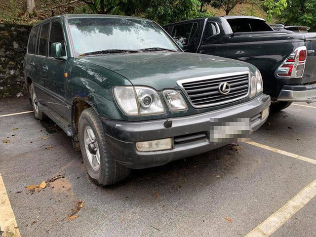 Chiếc Lexus cũng được bán với giá tương tự với Range Rover.