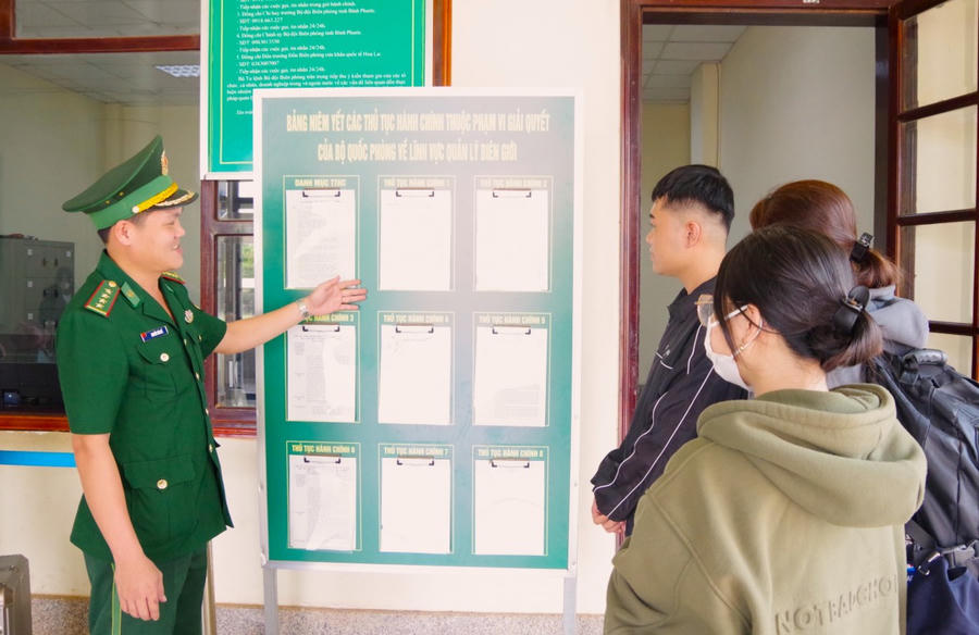 Tích cực tuyên truyền, vận động nhân dân thực hiện tốt chủ trương, đường lối của Đảng, chính sách pháp luật của Nhà nước.