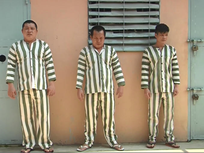 Ba đối tượng người ngoài cấu kết với những nhân viên bảo vệ tham lam.