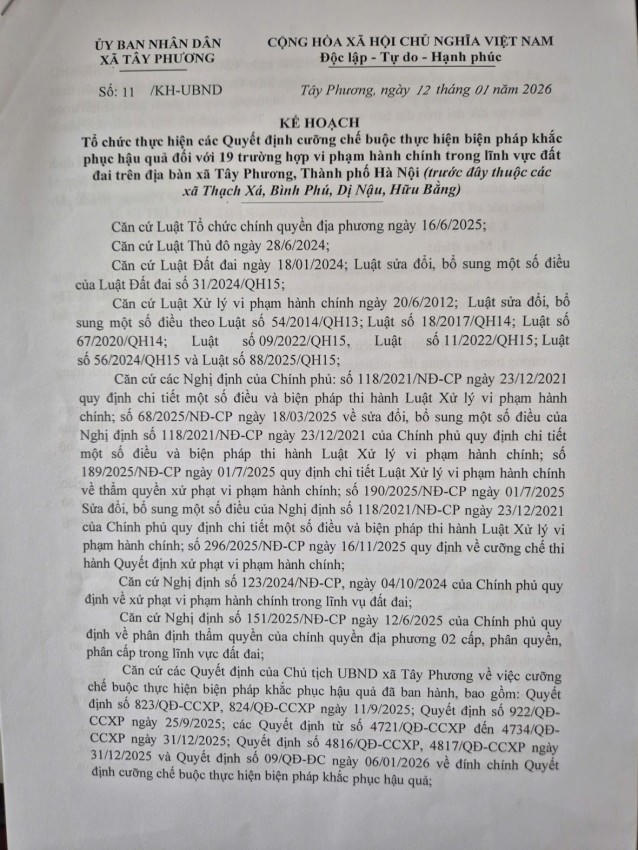 UBND xã Tây Phương ban hành kế hoạch cưỡng chế buộc khắc phục hậu quả đối với 19 trường hợp vi phạm hành chính trong linh vực đất đai trên địa vàn xã Tây Phương.
