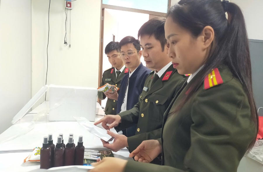 Ban chuyên án thu giữ nhiều tang vật liên quan. (Ảnh: Công an tỉnh Thanh Hóa)