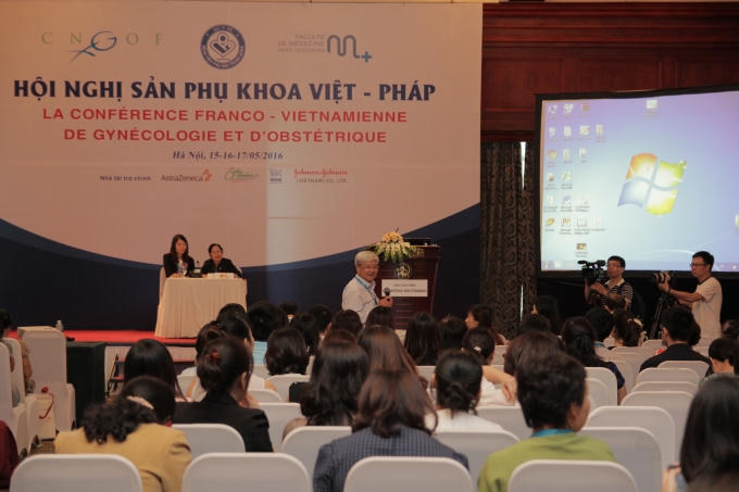 GS.BS Nguyễn Thị Ngọc Phượng, GS.TS.TGND Vương Tiến Hòa và Chuyên gia Krutsawad Weena tại hội nghị