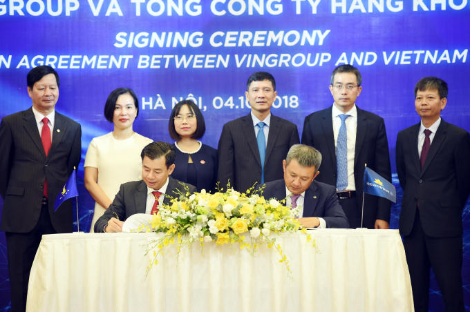 Lễ ký kết thỏa thuận hợp tác giữa Vietnam Arilines và Vingroup.