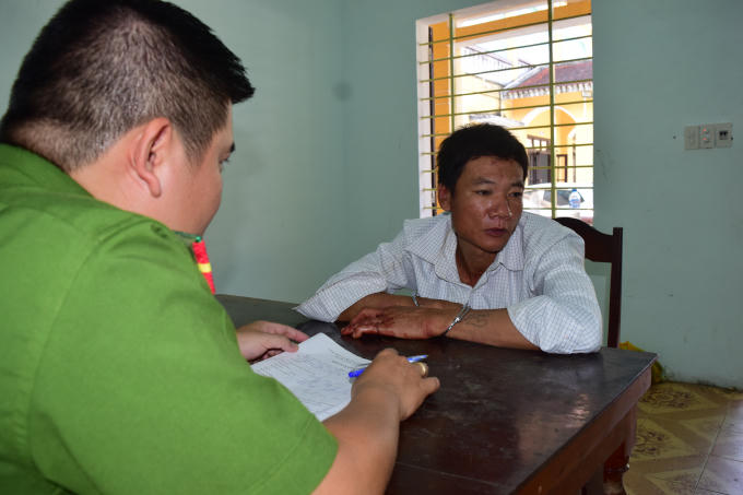 Cơ quan điều tra Công an Thừa Thiên Huế đang lấy lời khai đối tượng Đoàn Văn Lòn.