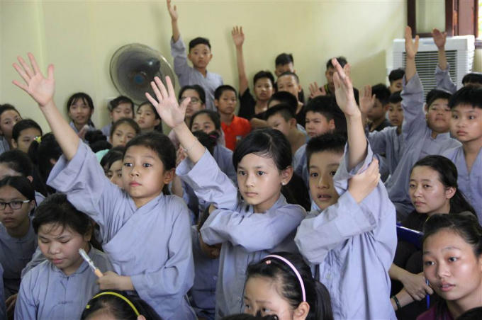 Hải Dương: Thanh thiếu ni&ecirc;n phật tử h&agrave;o hứng với chủ đề bảo vệ m&ocirc;i trường