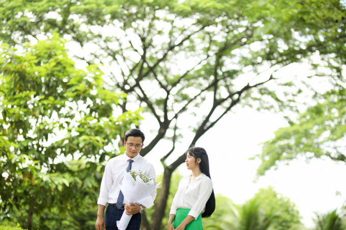 Cuối cùng Mai Tài Phến cũng đã có cơ hội cướp nụ hôn đầu đời của em gái mưa