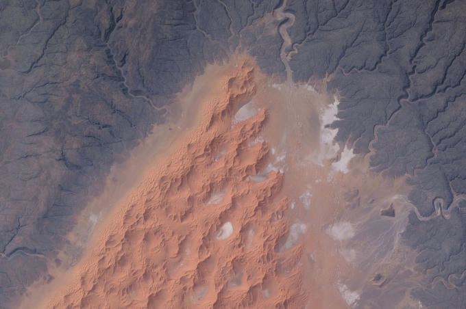 Miền trung Algeria. (Ảnh: NASA)
