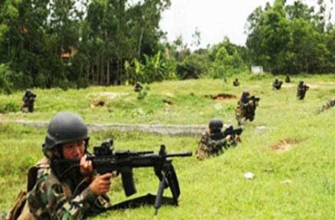 Từ những nhược điểm của thế hệ súng máy trước đó mà điển hình là M249 và M60 hiện đang có trong biên chế của mình. Israel đã tiến hành nghiên cứu và phát triển một loại trung liên mới với nhiều ưu điểm mang tên IWI Negev.