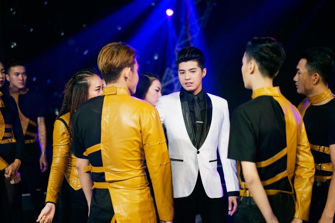 Noo Phước Thịnh hát nhiều bài hit trong Âm Nhạc & Bước Nhảy