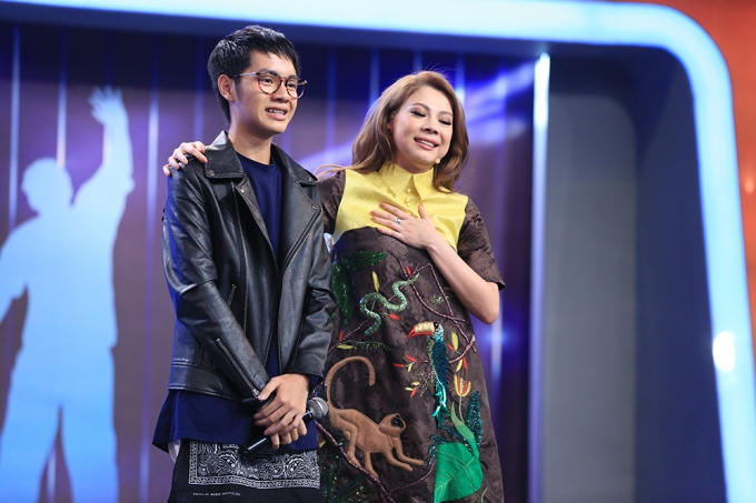 Người b&iacute; ẩn tập 11: Ngỡ ng&agrave;ng xem diễn vi&ecirc;n uốn dẻo đến chai cằm v&agrave;