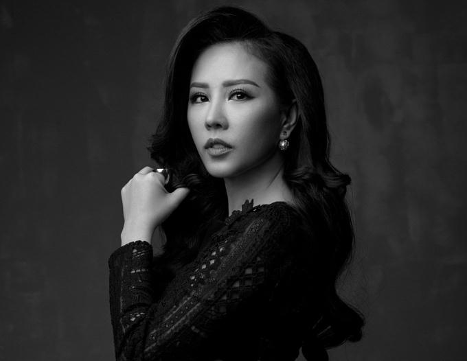 Trong buổi tiệc “Mãnh lực của sắc đẹp” diễn ra vào tối 25/4 tới đây, ngoài Hồ Hạnh Nhi thì hàng loạt ngôi sao giải trí hàng đầu Việt Nam sẽ tham dự và giao lưu tại chương trình này.