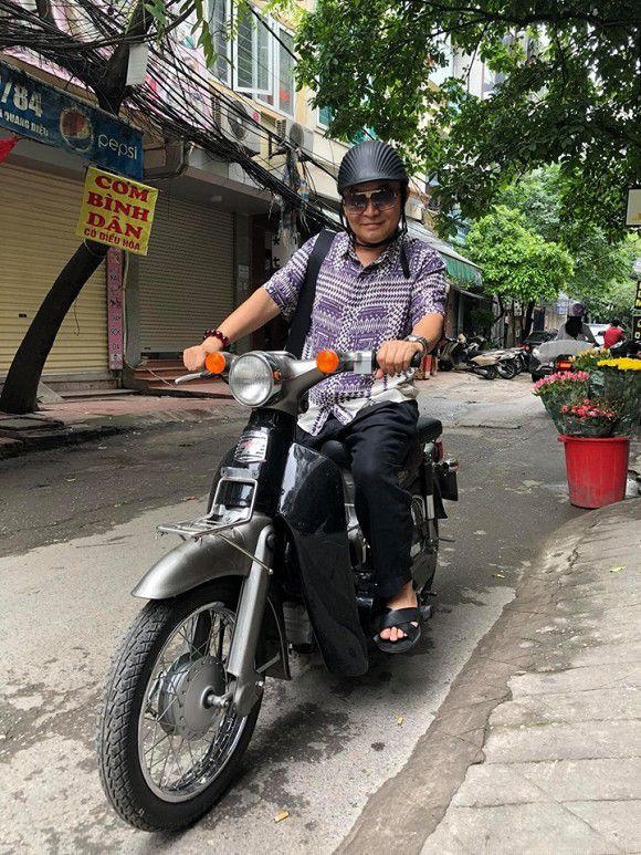 Tiết lộ cát-xê 'khủng' của Xuân Hinh và phong cách tiêu tiền khiến fan 'sốc' - ảnh 1