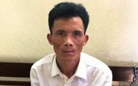 Đối tượng Nguyễn Văn Bìnhbị bắt giữ và bàn giao cho Công an phường xử lý.