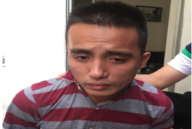 Đối tượng Lê Văn Mang tại Cơ quan CSĐT Công an quận.