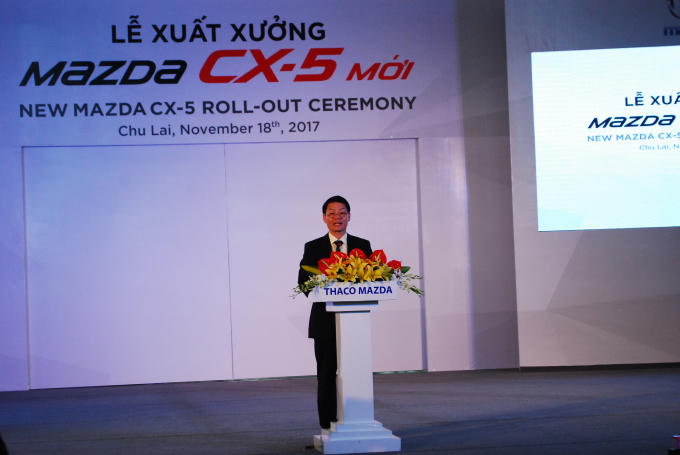 Chủ tịch HĐQT Thaco Trường Hải Trần Bá Dương phát biểu trong lễ ra mắt xe.
