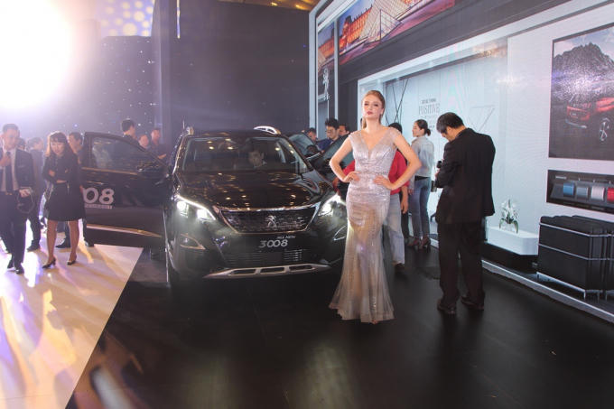 Thế hệ sản phẩm SUV hoàn toàn mới Peugeot 5008 &amp; 3008 được đánh giá là những mẫu xe SUV Peugeot thế hệ mới có sự lột xác về thiết kế, công nghệ, an toàn.
